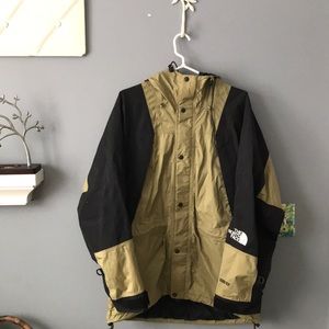 Vintage 1994 Mountain Light Gore-Tex Shell